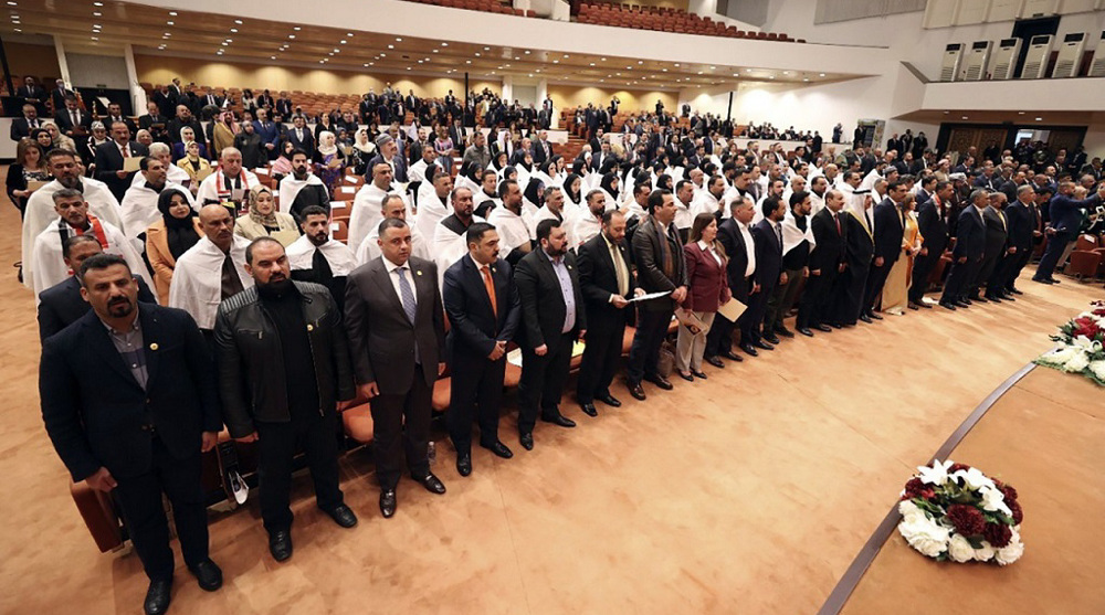 Iraq’s new parliament elects speaker in 1st chaotic session