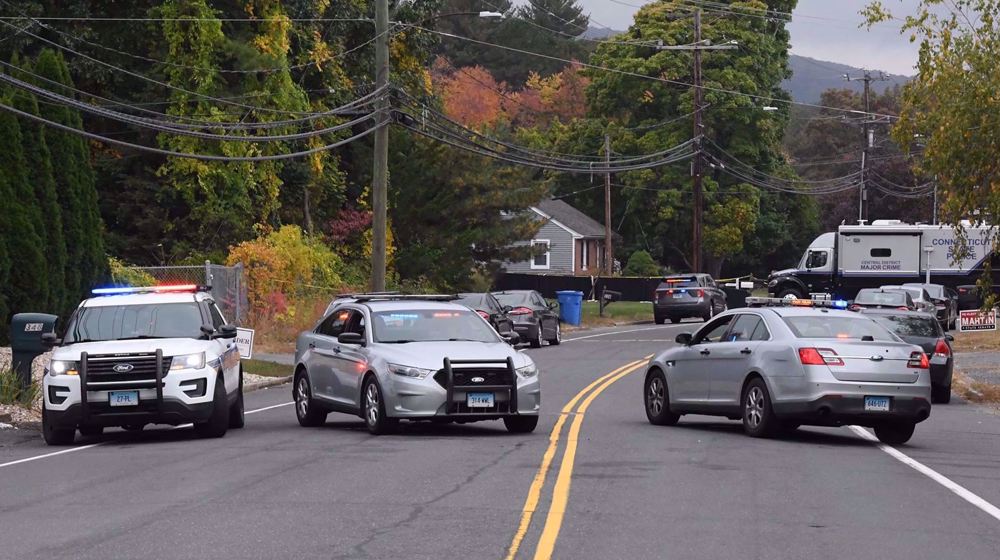 2 police officers killed, 1 seriously injured in Connecticut shooting
