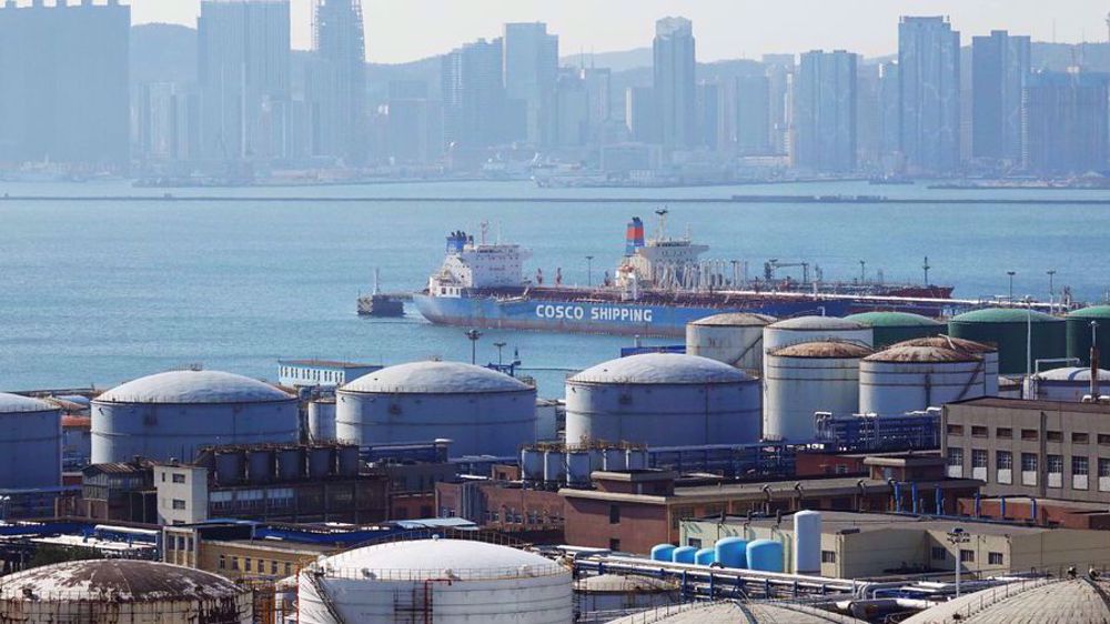 China doubles oil imports from sanctioned countries in September