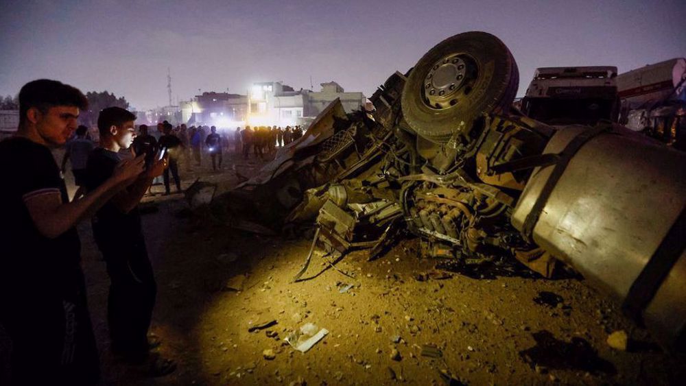 Baghdad blasts kill 10, injure over 20: Report