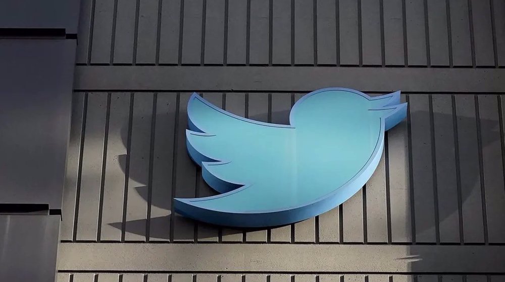 US democratic senator urges probe into Saudi ownership of Twitter shares