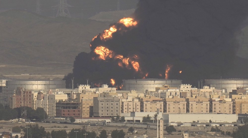 Yemen to hit Saudi, UAE oil sites if its demands not met: Ansarullah 