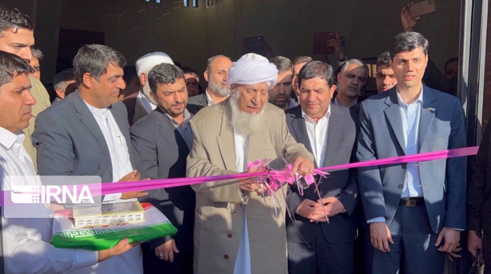 Iran opens first section of railway link to Chabahar port