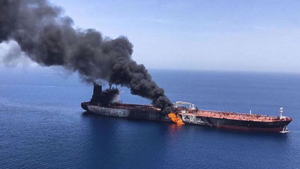 Oman: un pétrolier frappé par un missile