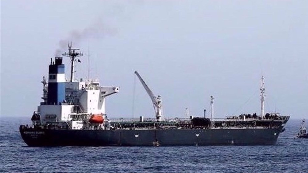 Yemeni army thwarts foreign ship's attempt to steal country's oil