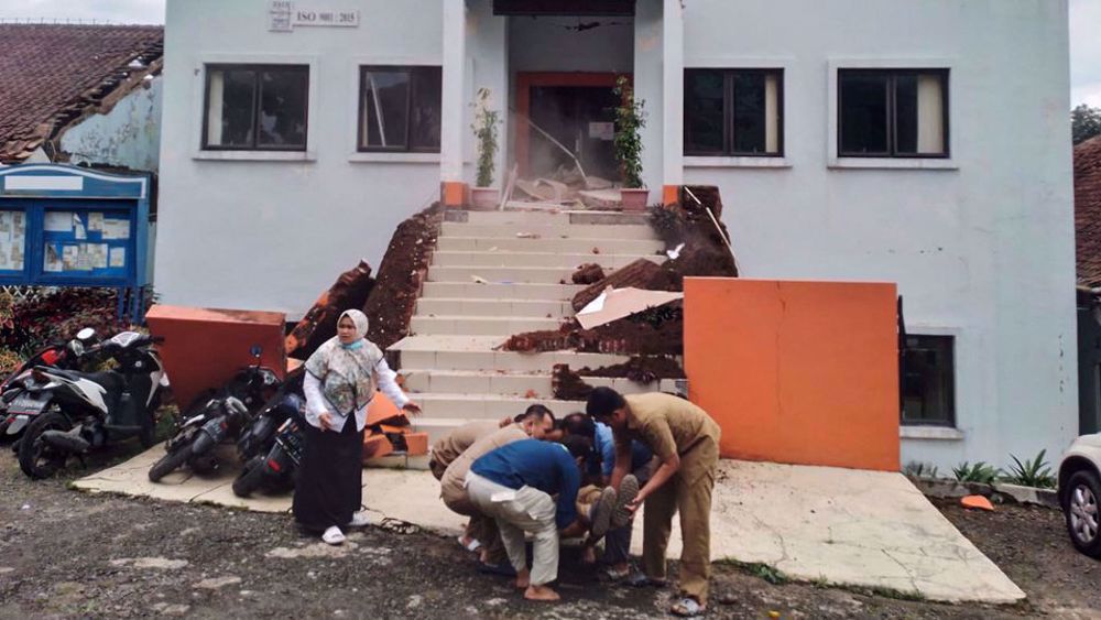 At least 46 dead as earthquake shakes Indonesia's Java island
