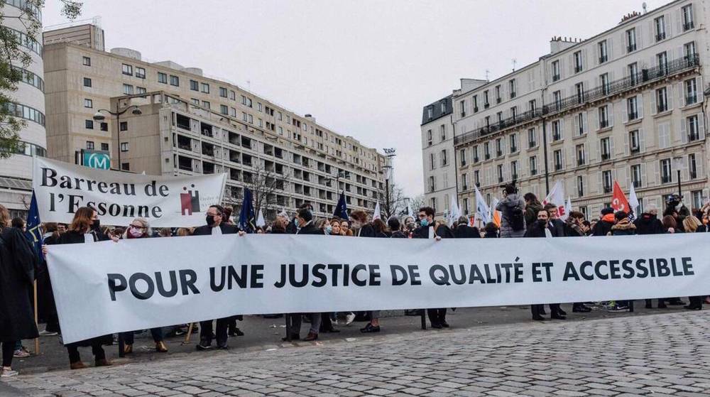 France: grève des syndicats de magistrats