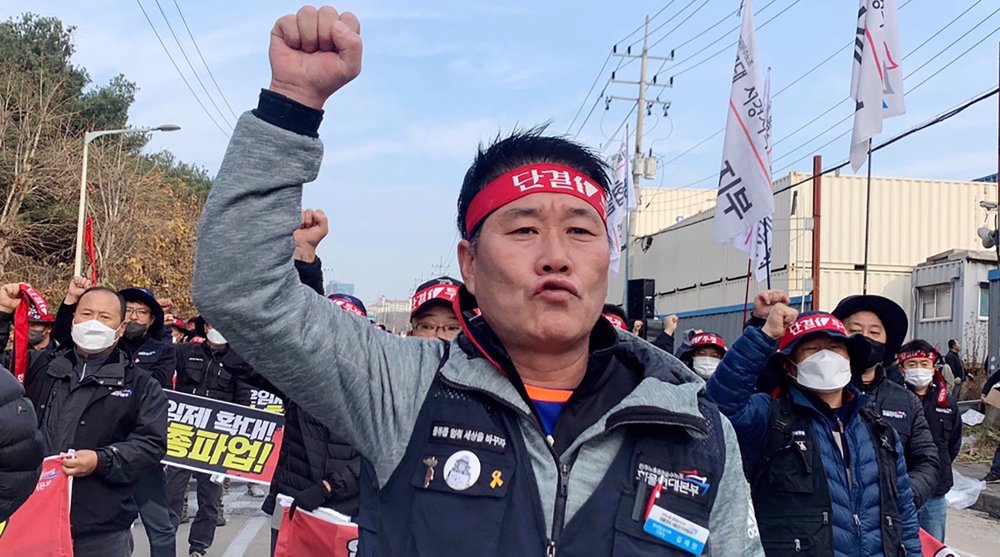 South Korean truckers strike again
