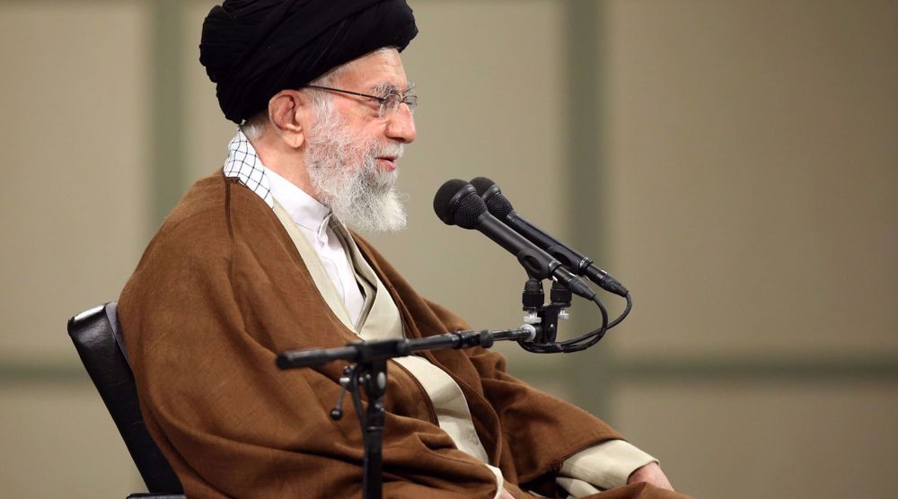 Leader: Iran's main confrontation is with global hegemony, not a bunch of rioters