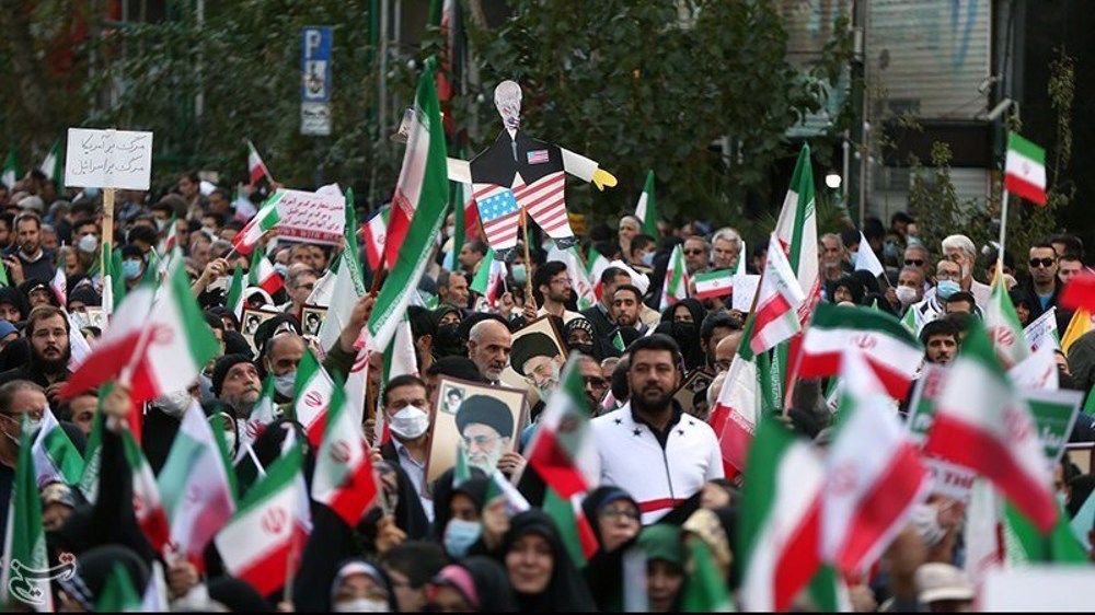 Iran: les manifestants condamnent les complots américano-israéliens