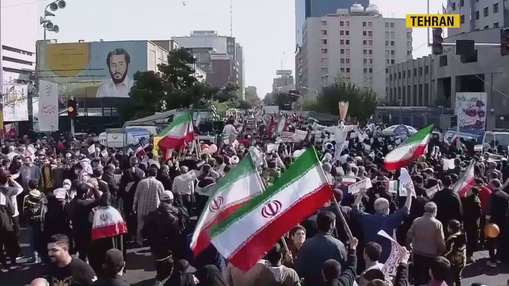 Iranians mark National Student Day with mass rallies