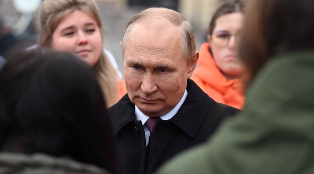 Putin: Civilians in Kherson need to be evacuated