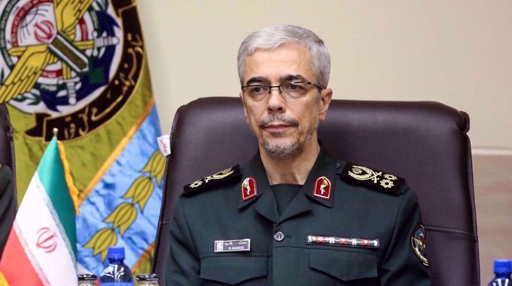 Top general: Iran ready to share defense experiences with Iraq