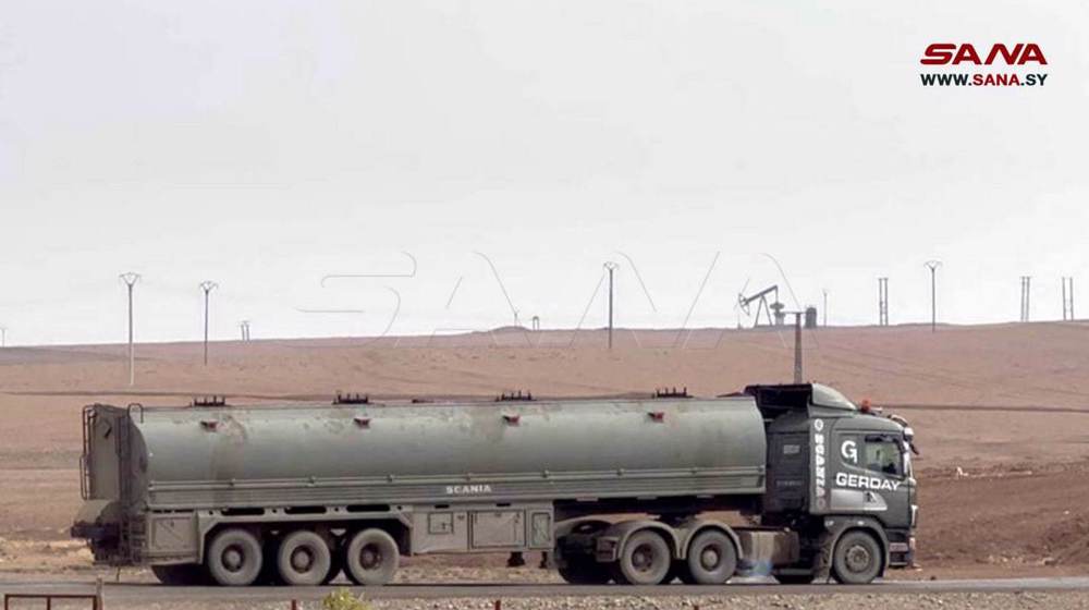 US occupation troops continue to smuggle Syrian oil into Iraq 