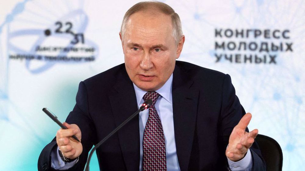 Russia says Putin ready to talk on war in Ukraine