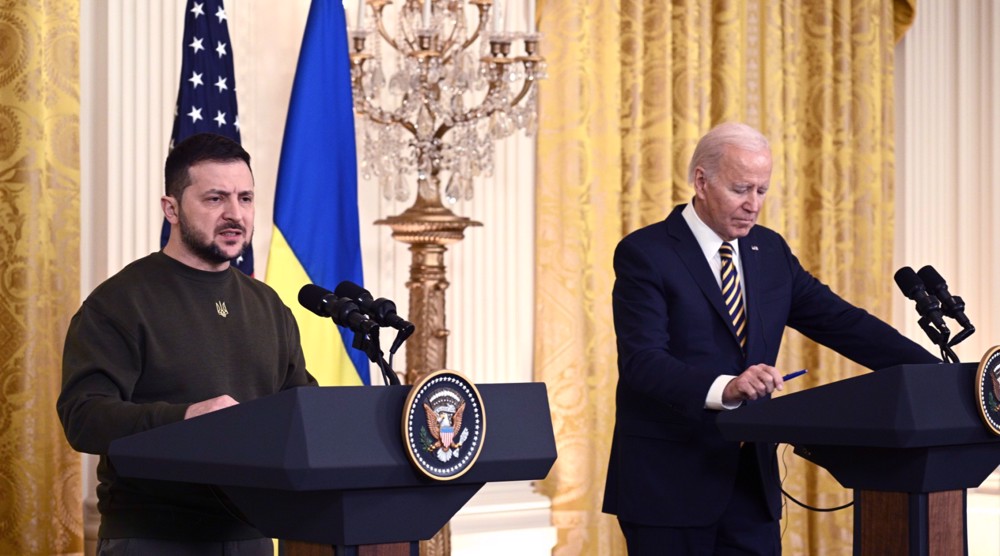 Biden vows long-term military support for Ukraine during meeting with Zelensky