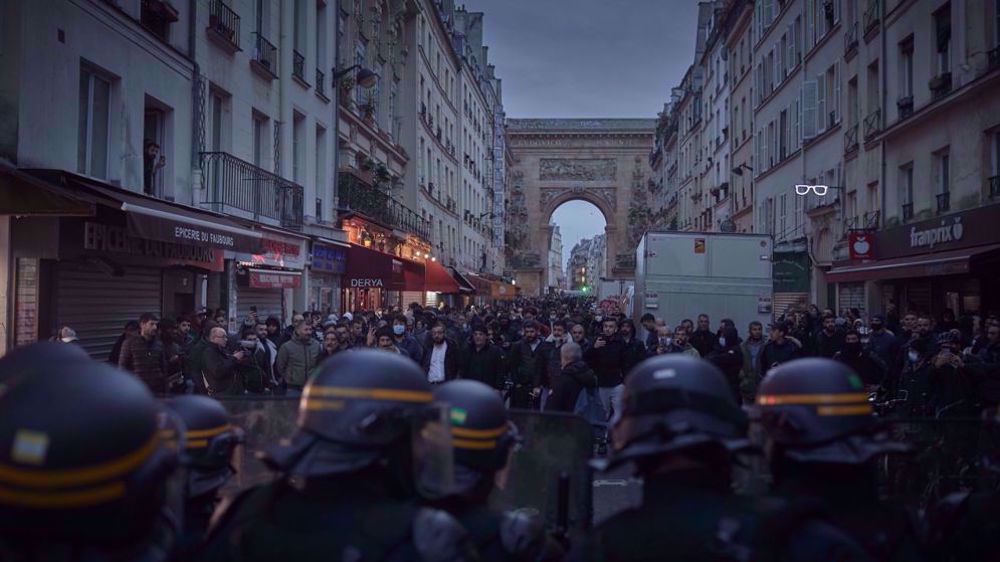 L’Iran critique le comportement brutal de la police française