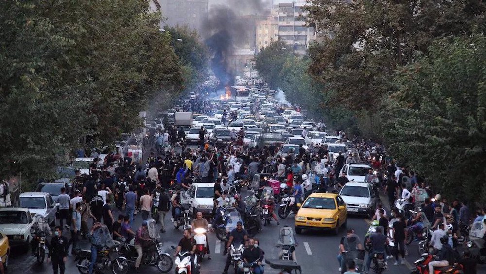 Émeutes en Iran: CGRI arrête un réseau criminel lié au Royaume-Uni