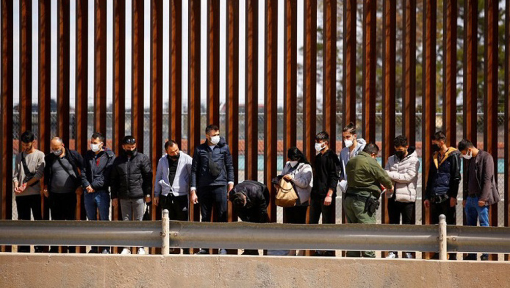 US ramps up immigration arrests mostly at Mexican border