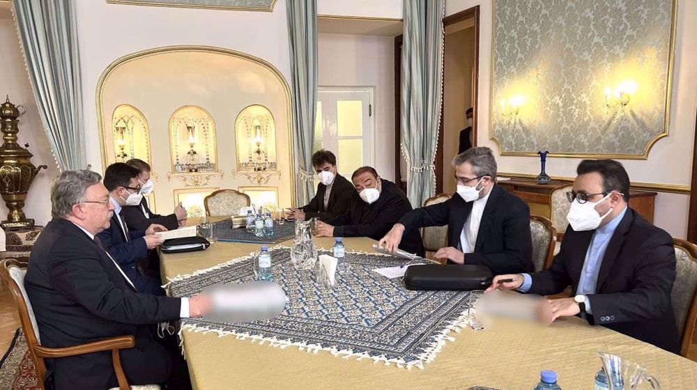 Iran, P4+1 continue intensive diplomatic talks in Vienna to revive JCPOA