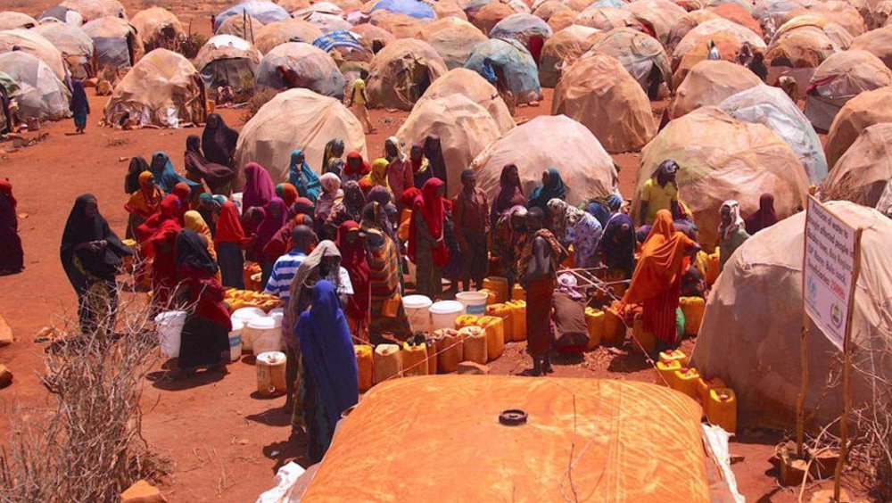 Somalis on ‘brink of death’ in crowded camps amid worsening drought