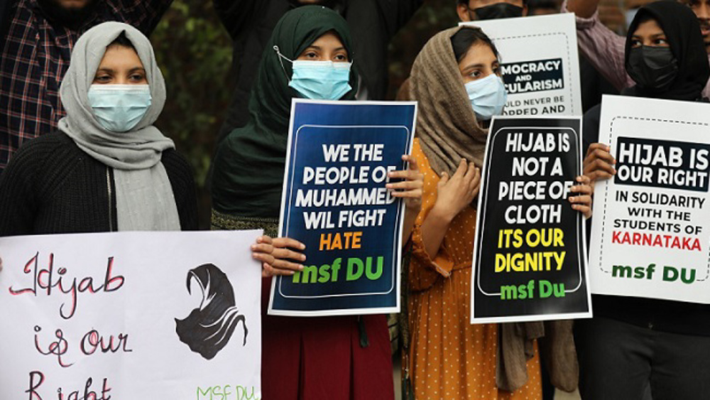 In India, students keep protesting against ban on hijab in schools