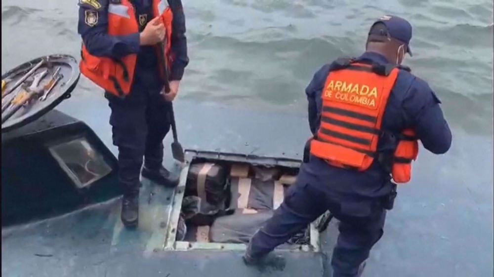 Colombian navy seizes four tonnes of cocaine from submarine
