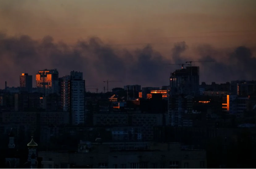 Day 17: Sirens sound as Russian troops regroup for possible Kiev assault