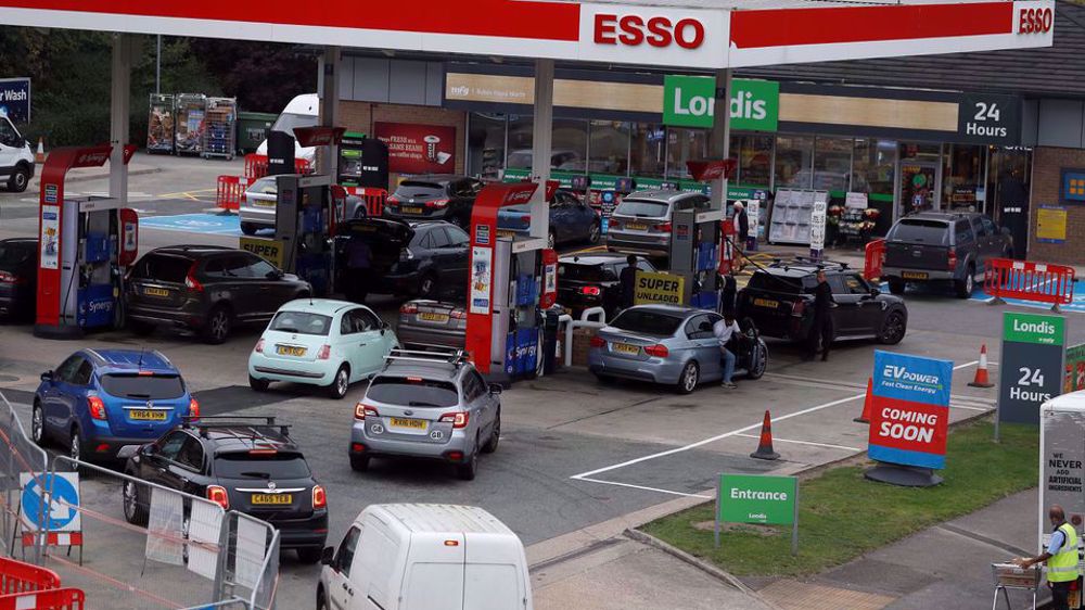Fuel prices hit record high in UK