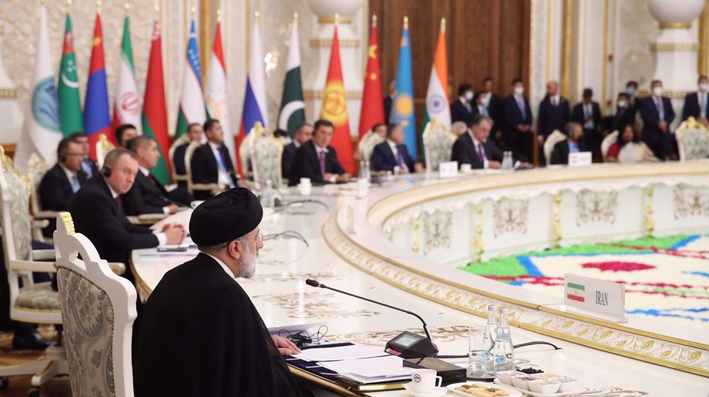 Iran signs protocol to start SCO membership bid
