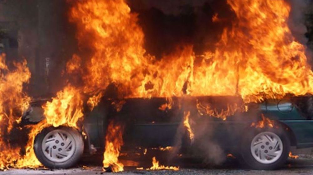 Israeli settlers burn 4 Palestinian cars, vandalize more in West Bank