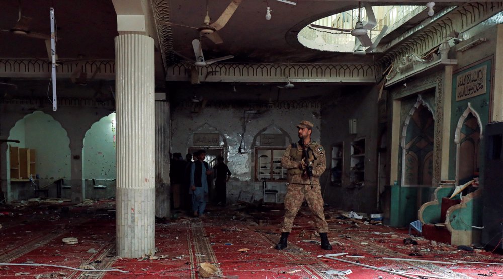 Daesh-claimed bombing at Shia mosque in Pakistan draws Muslim condemnation