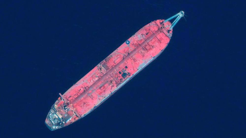 Ansarullah, UN sign deal to offload abandoned oil tanker off Yemen