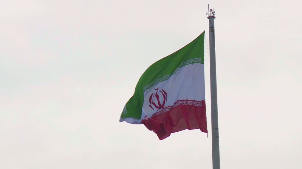 Iranians commemorate Islamic Republic Day 