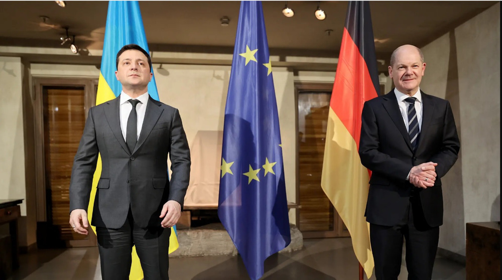 German chancellor, Ukraine pres. discuss additional sanctions on Russia