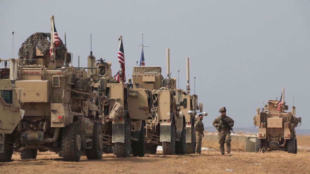 Villagers, Syrian govt. troops block US military convoy in Hasakah, force it to turn back