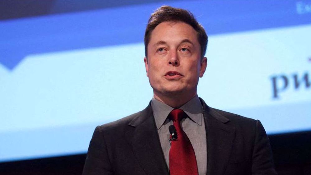 Elon Musk makes $43 billion cash takeover offer for Twitter