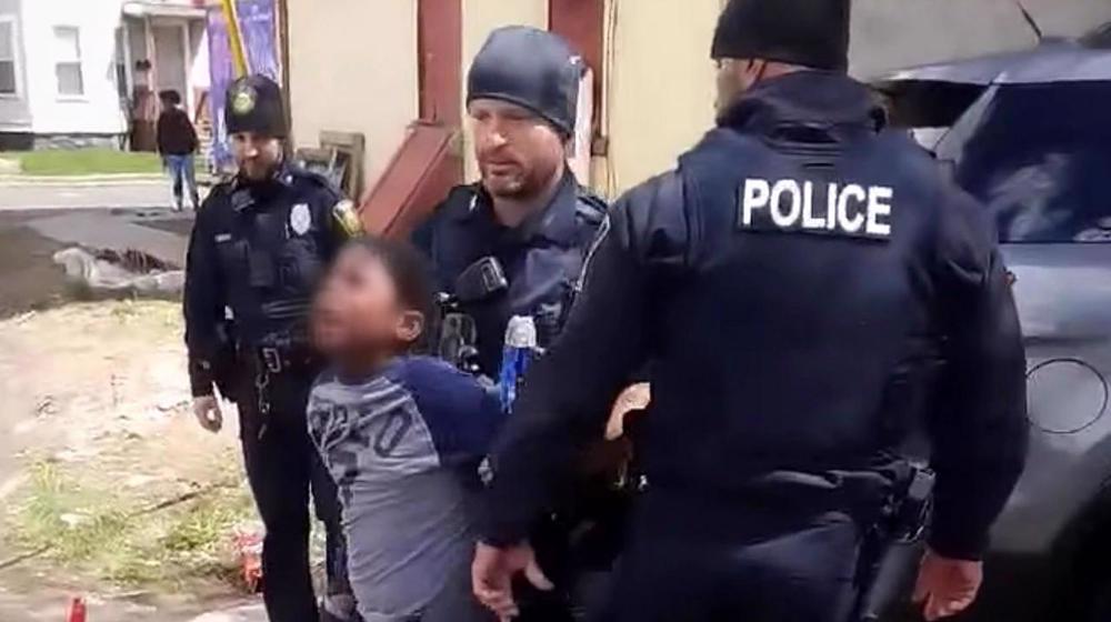 Footage of US police arresting 8-year-old over bag of chips causes anger