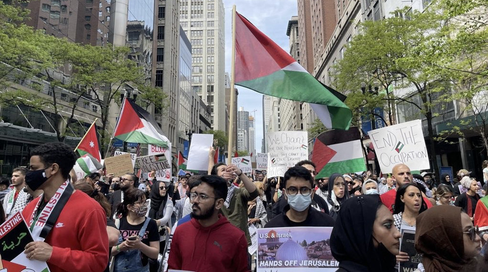 Hundreds take part in Chicago rally, condemn Israeli raids on al-Aqsa