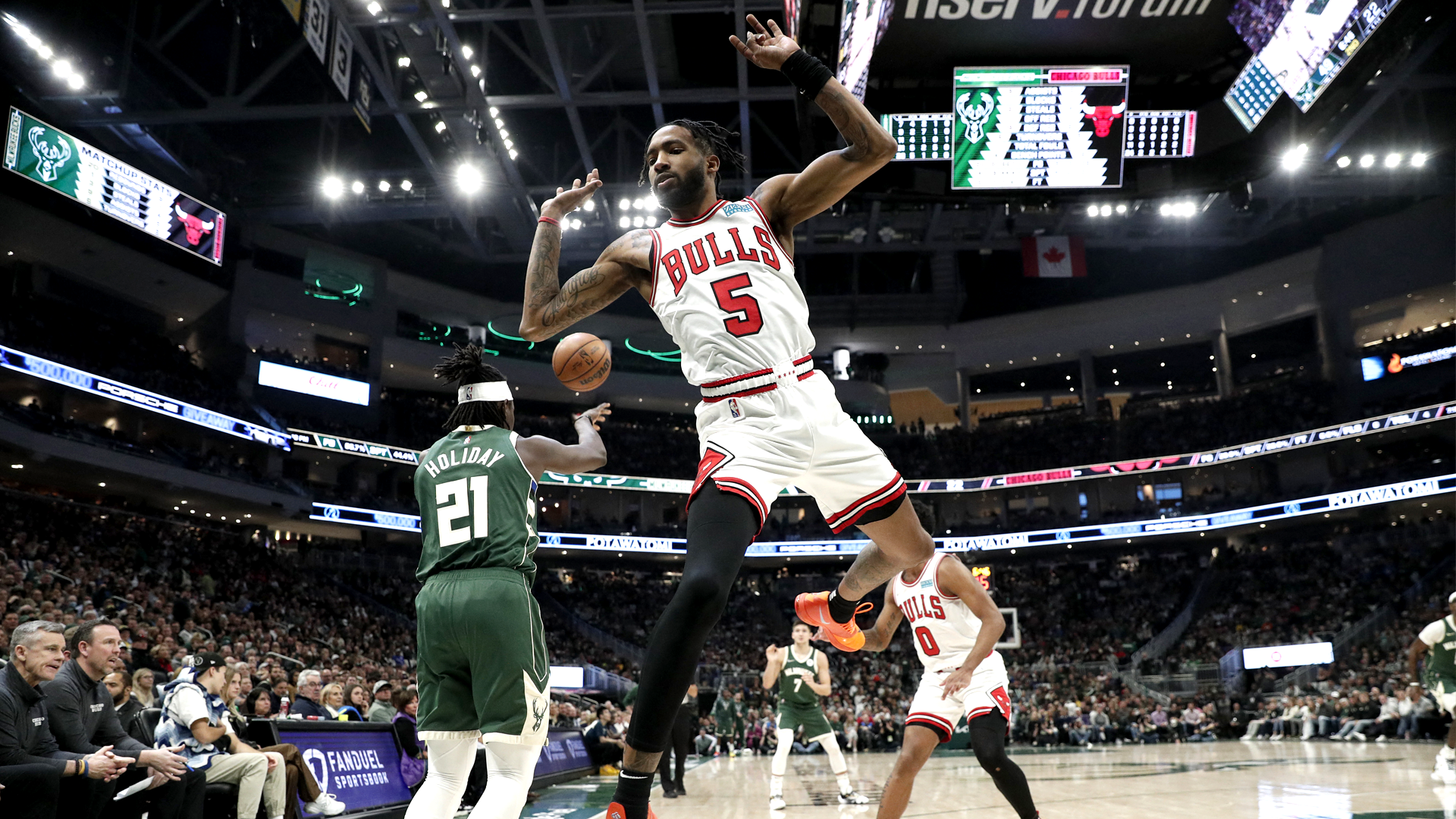 NBA Playoffs: Bucks beat Bulls in Game 5 to reach 2nd round 