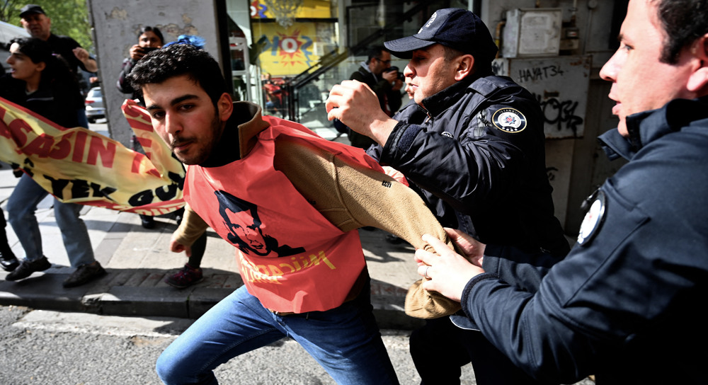 Turkish police detain dozens in May Day demonstrations