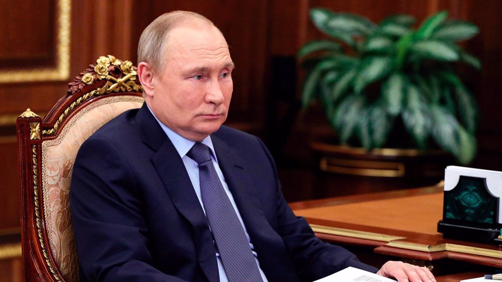 Putin: Anti-Moscow sanctions over Ukraine hurting West more than Russia