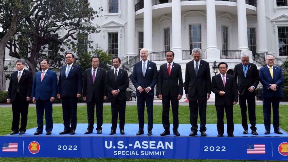US vows $150 million in aid to ASEAN leaders