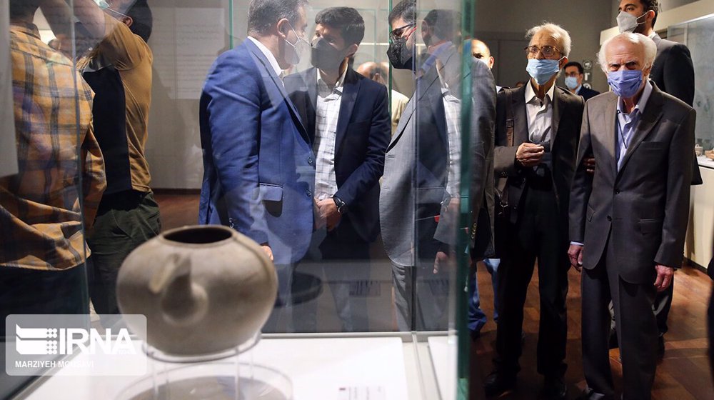 Iran’s parliament suspends artifacts trade motion