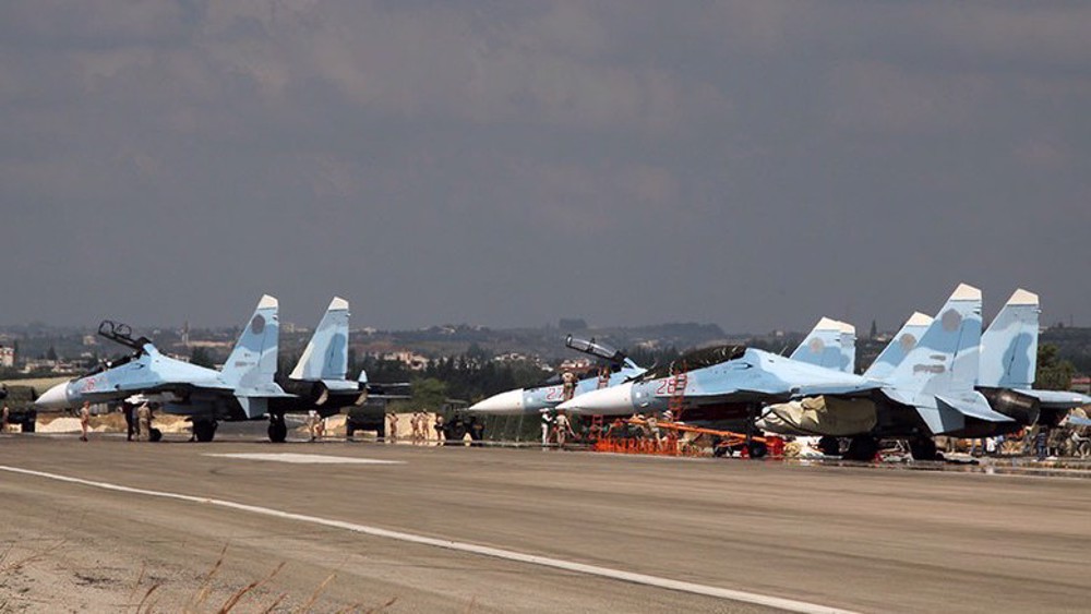 Russia sends helicopters, fighter jets to its base in Syria