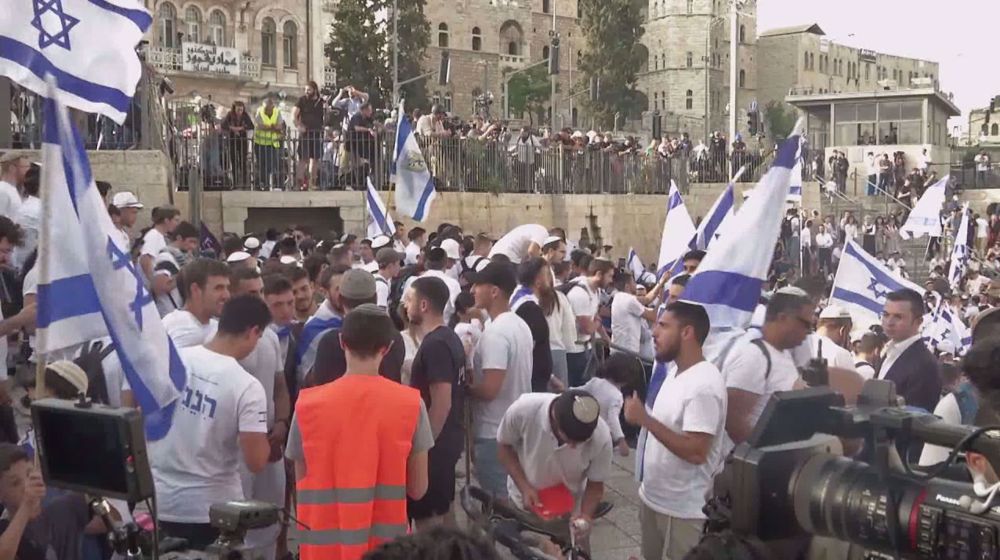 Israeli settlers hold 'flag march' in al-Quds’ Old City