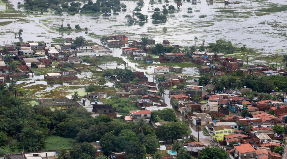 Death toll in Brazilian floods rises to 106, 10 still missing