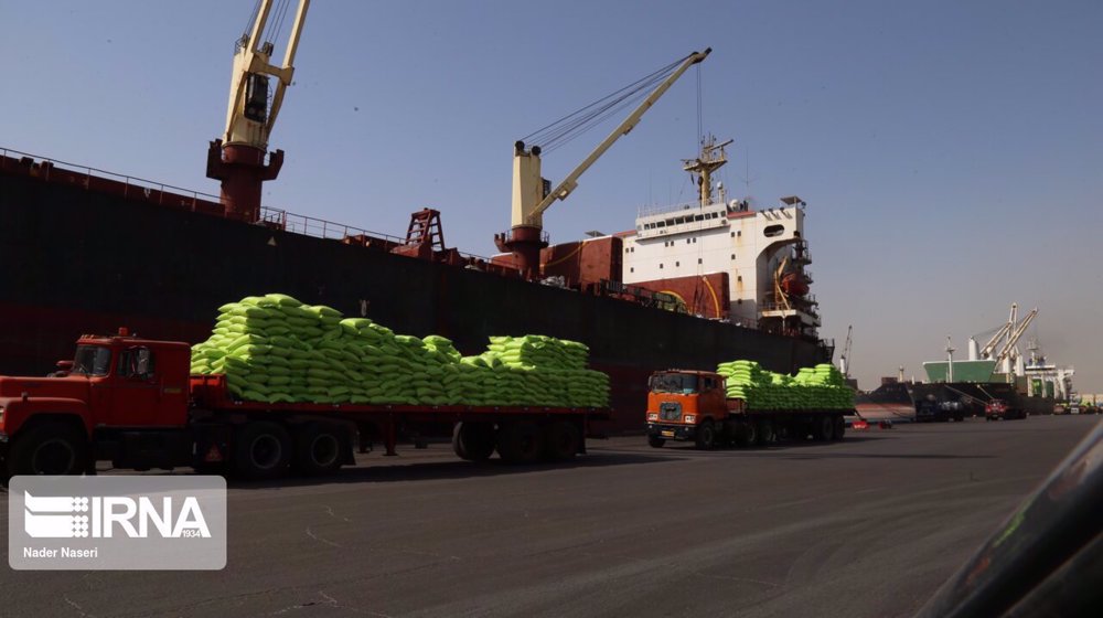 Iran posts trade surplus of $401 mln for April-May