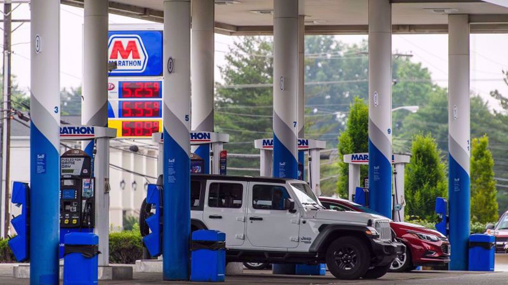 White House scrambling to solve gas price surge