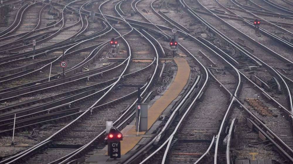 UK rail union warns strikes could last all year after talks fail